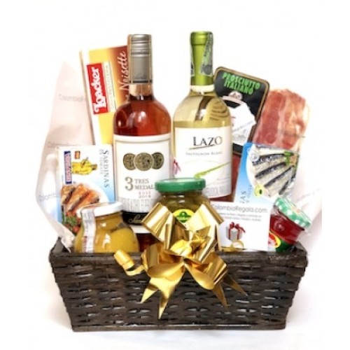 Gourmet basket with duo of wines